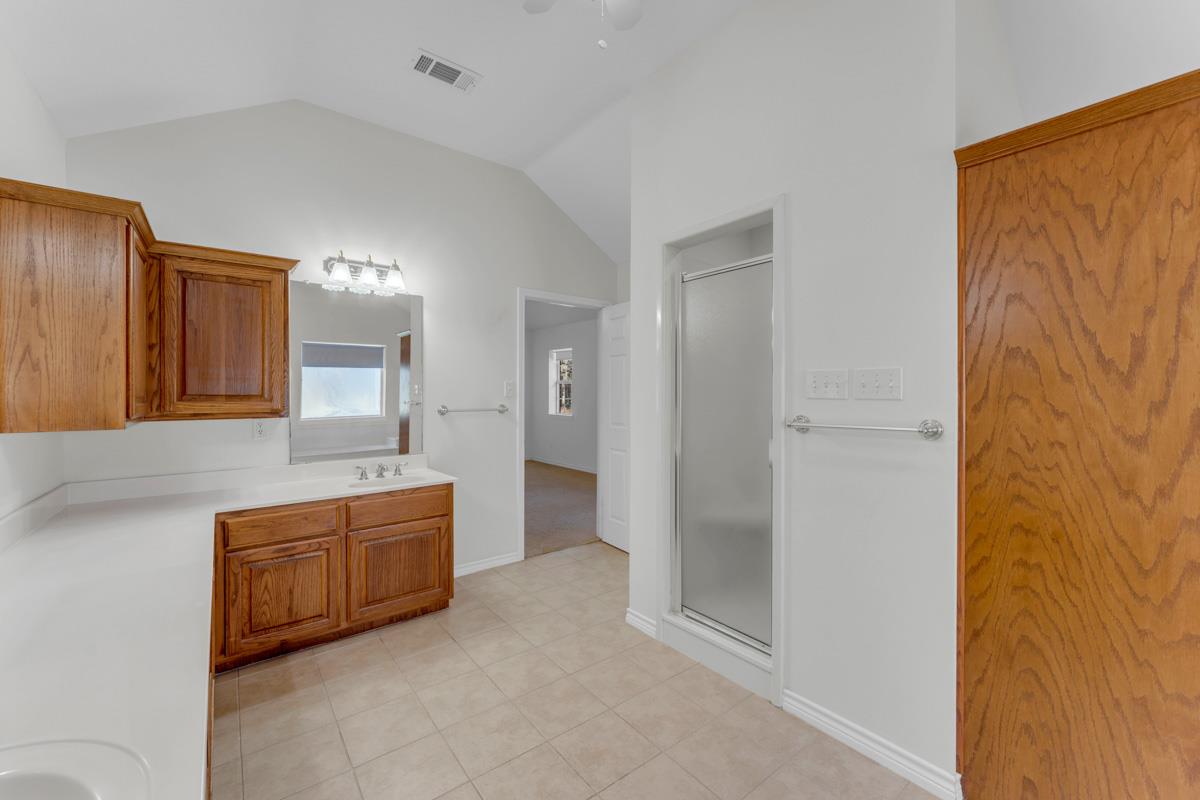 107 N Oak Vista Drive Burnet TX 78611