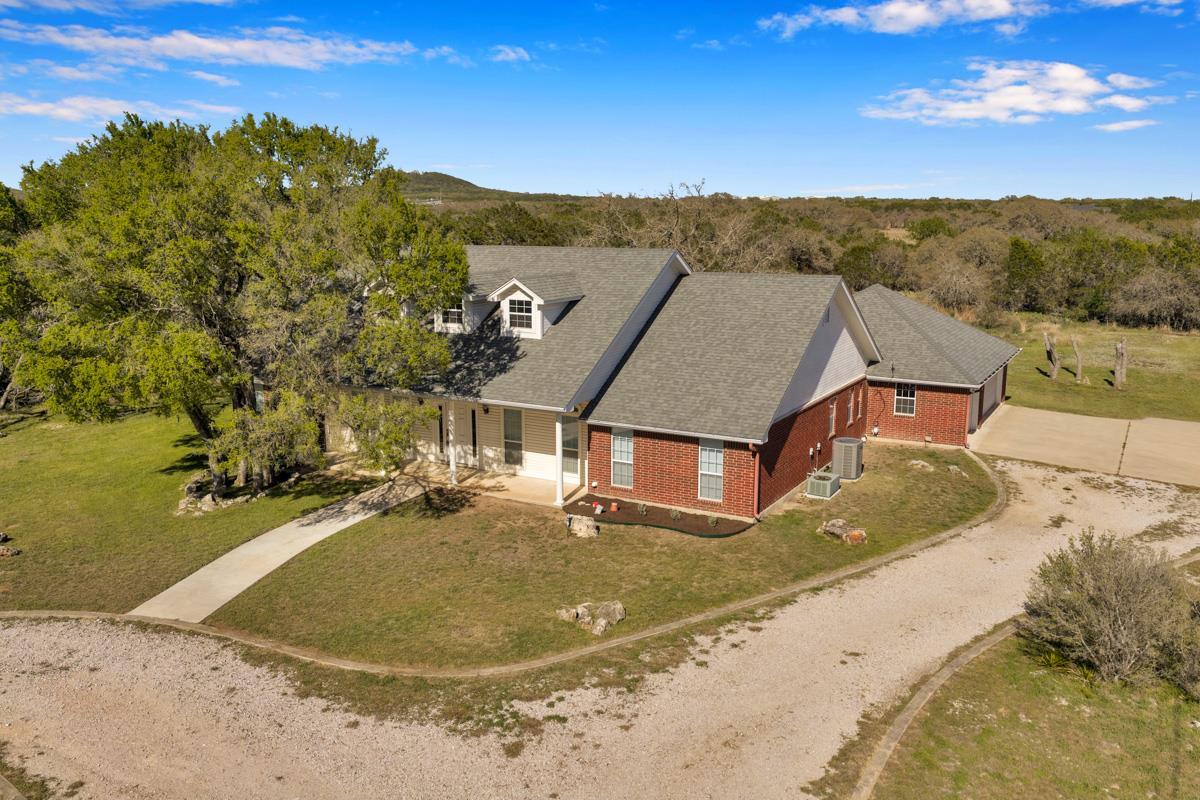 107 N Oak Vista Drive Burnet TX 78611