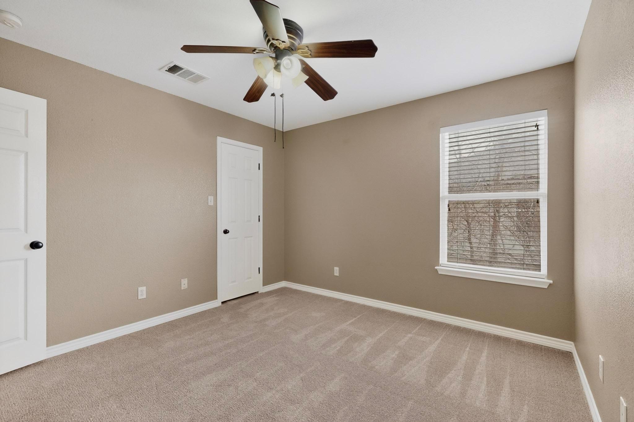322 Lone Star Boulevard Hutto TX 78634