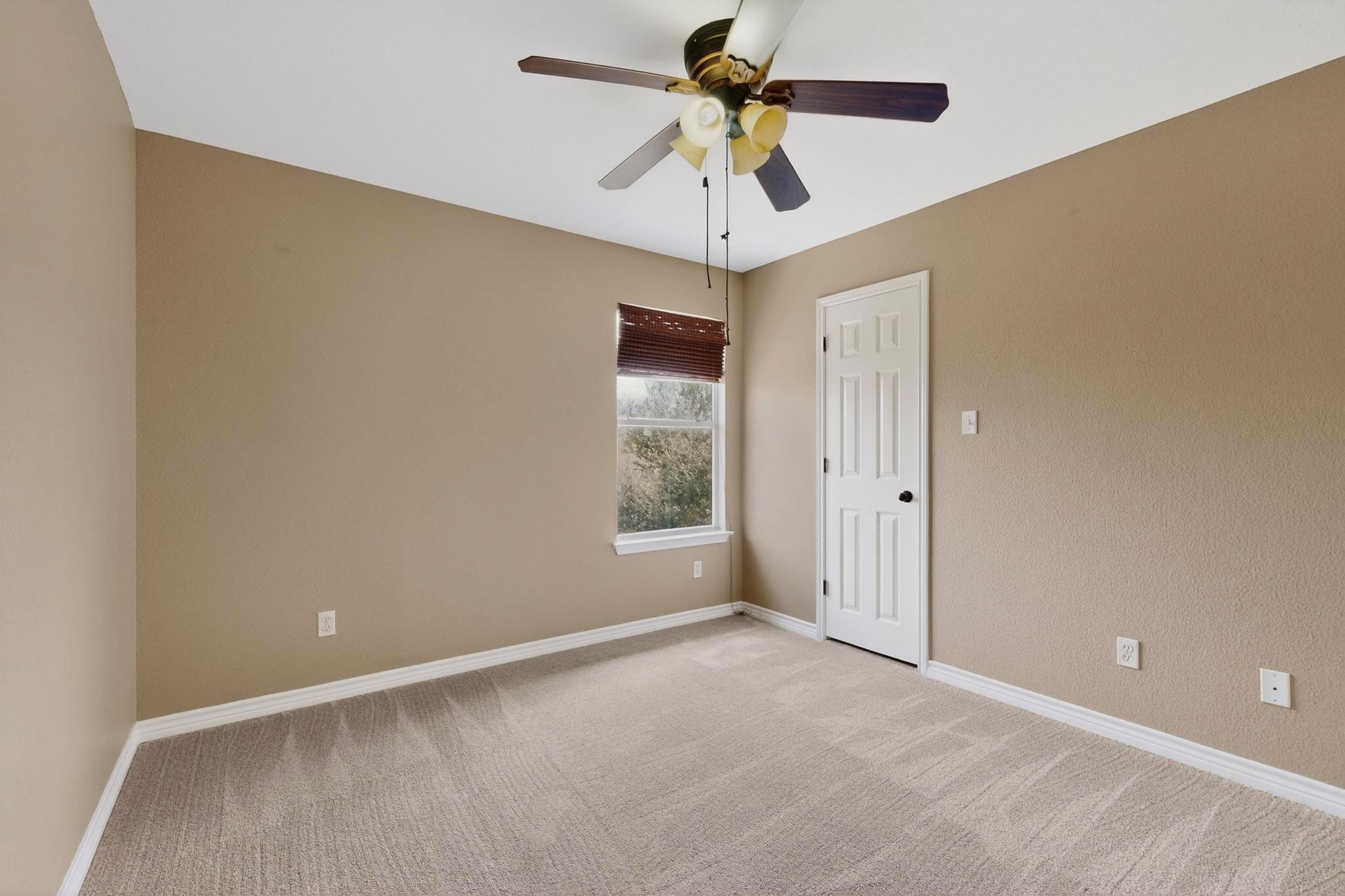 322 Lone Star Boulevard Hutto TX 78634