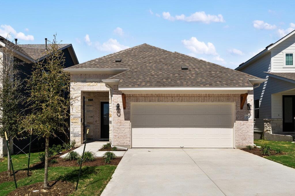 253 Ranier Way Dripping Springs TX 78620