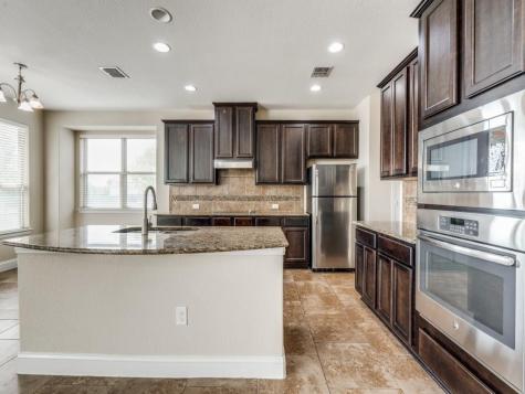1215 Sun Trail New Braunfels TX 78130