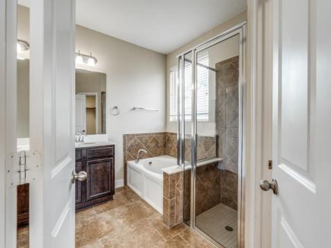 1215 Sun Trail New Braunfels TX 78130