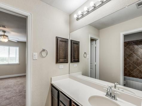 1215 Sun Trail New Braunfels TX 78130
