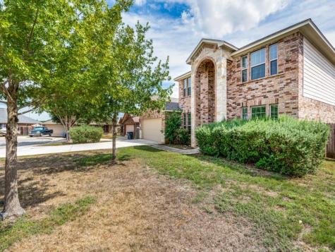 1215 Sun Trail New Braunfels TX 78130