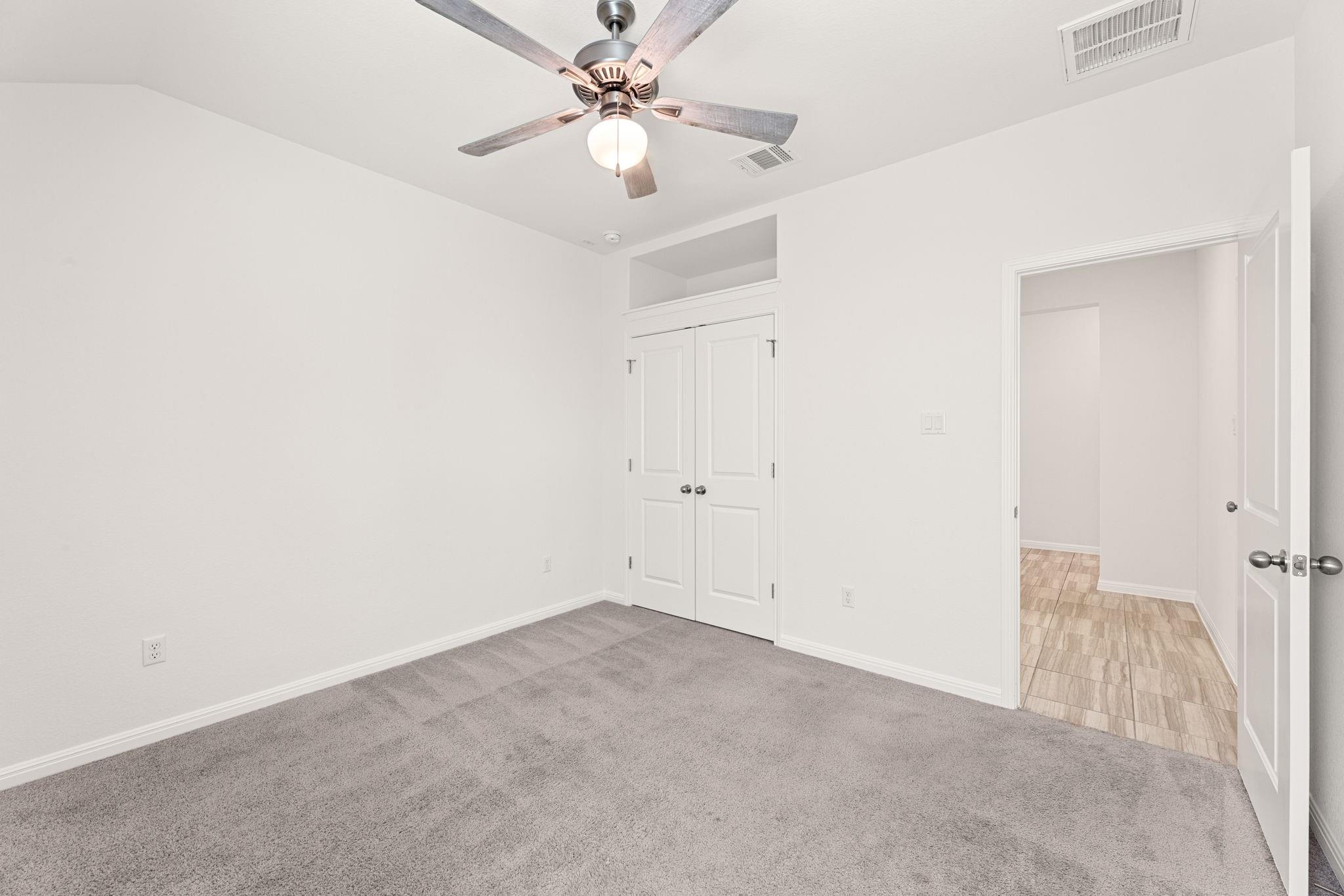 109 Finstown Street Hutto TX 78634