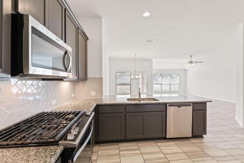 109 Finstown Street Hutto TX 78634