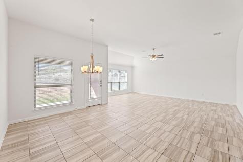 109 Finstown Street Hutto TX 78634