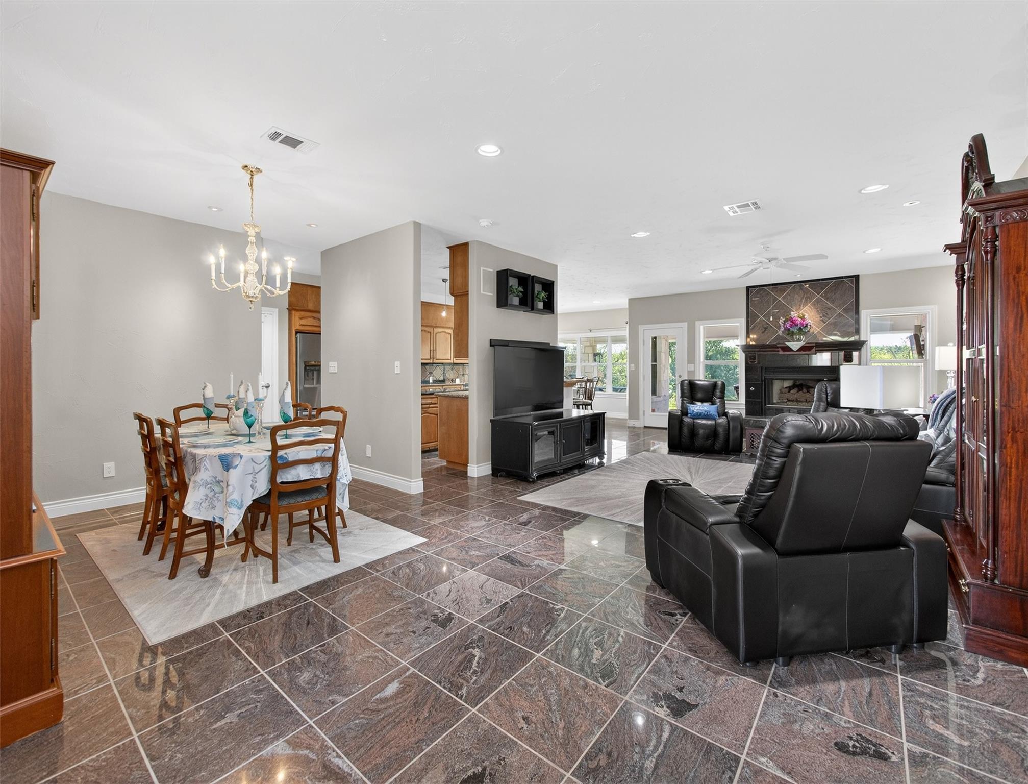 493 Chimney Cove Drive Marble Falls TX 78654