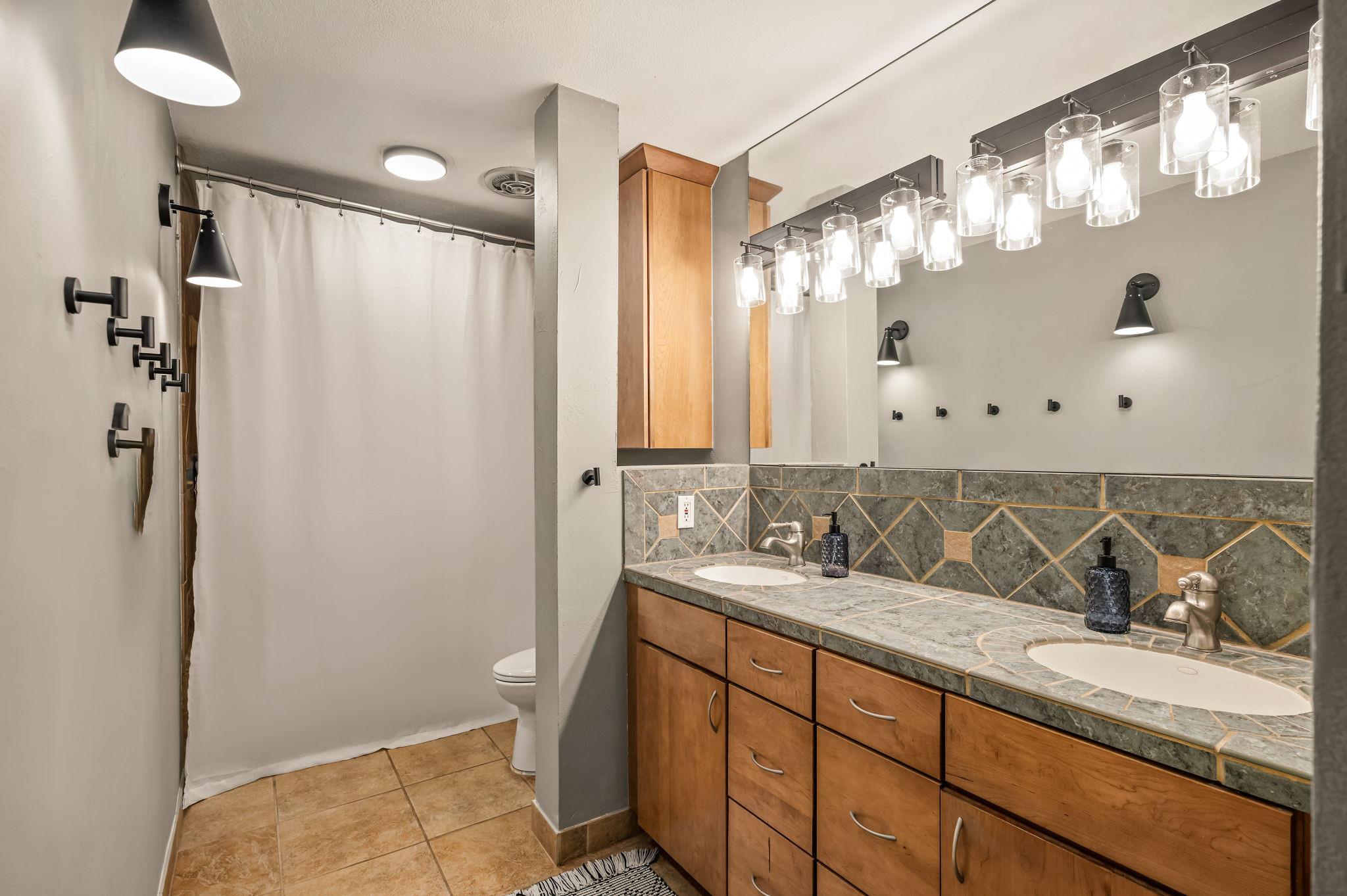 5602 Blueridge Court Austin TX 78731
