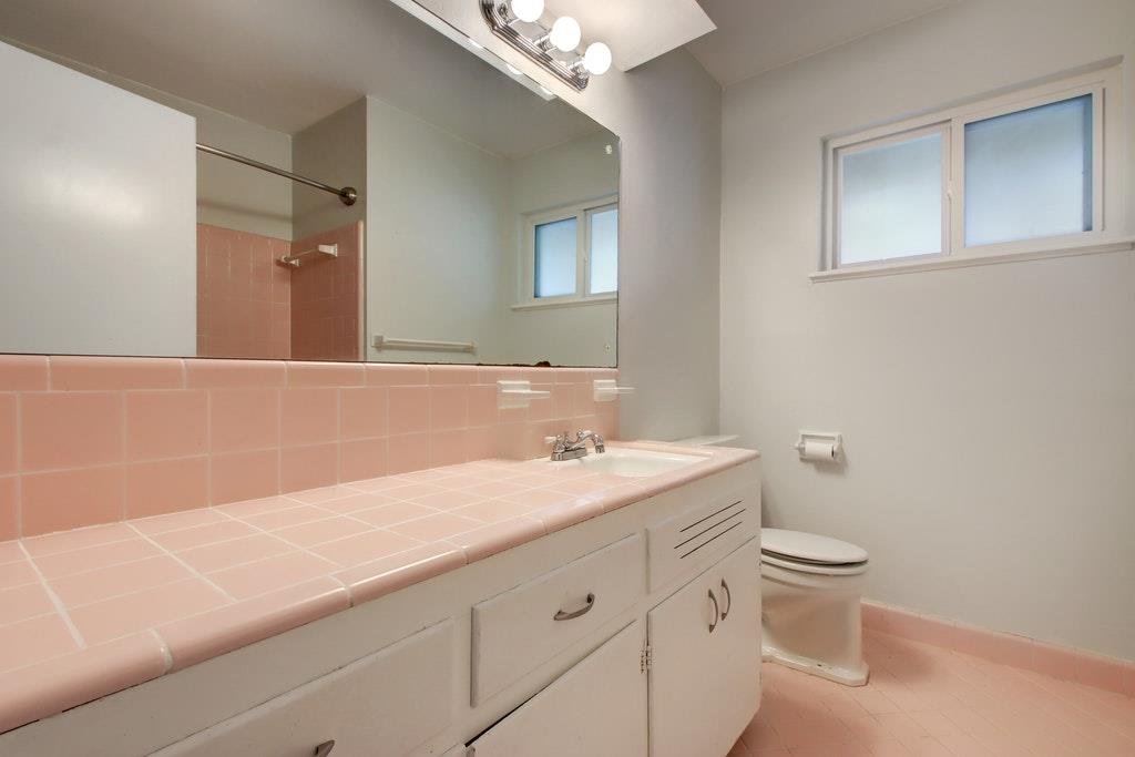 5701 Westminster Drive Austin TX 78723