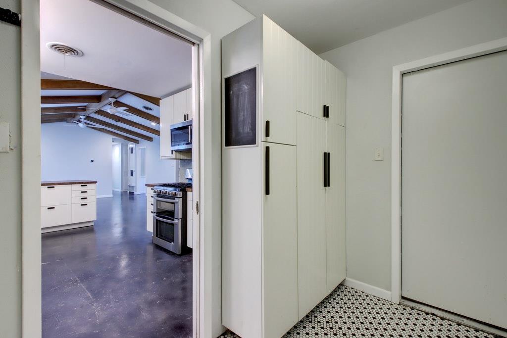 5701 Westminster Drive Austin TX 78723