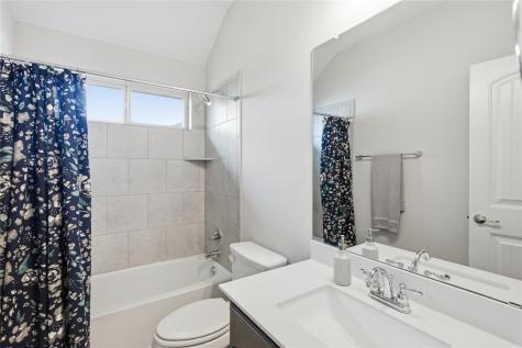 183 Lacy Oak Drive Buda TX 78610