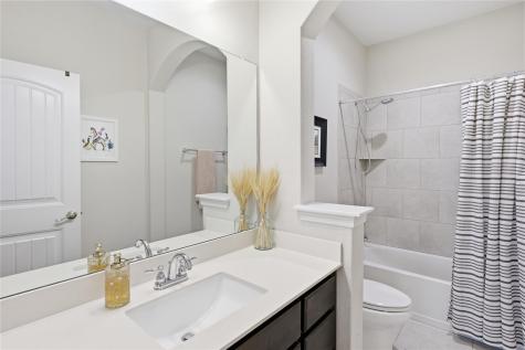183 Lacy Oak Drive Buda TX 78610