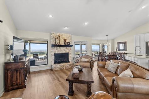 6594 W Highway 290 Dripping Springs TX 78620