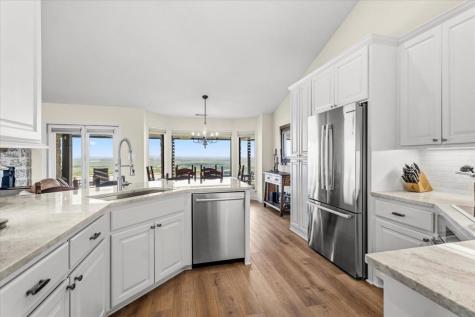 6594 W Highway 290 Dripping Springs TX 78620