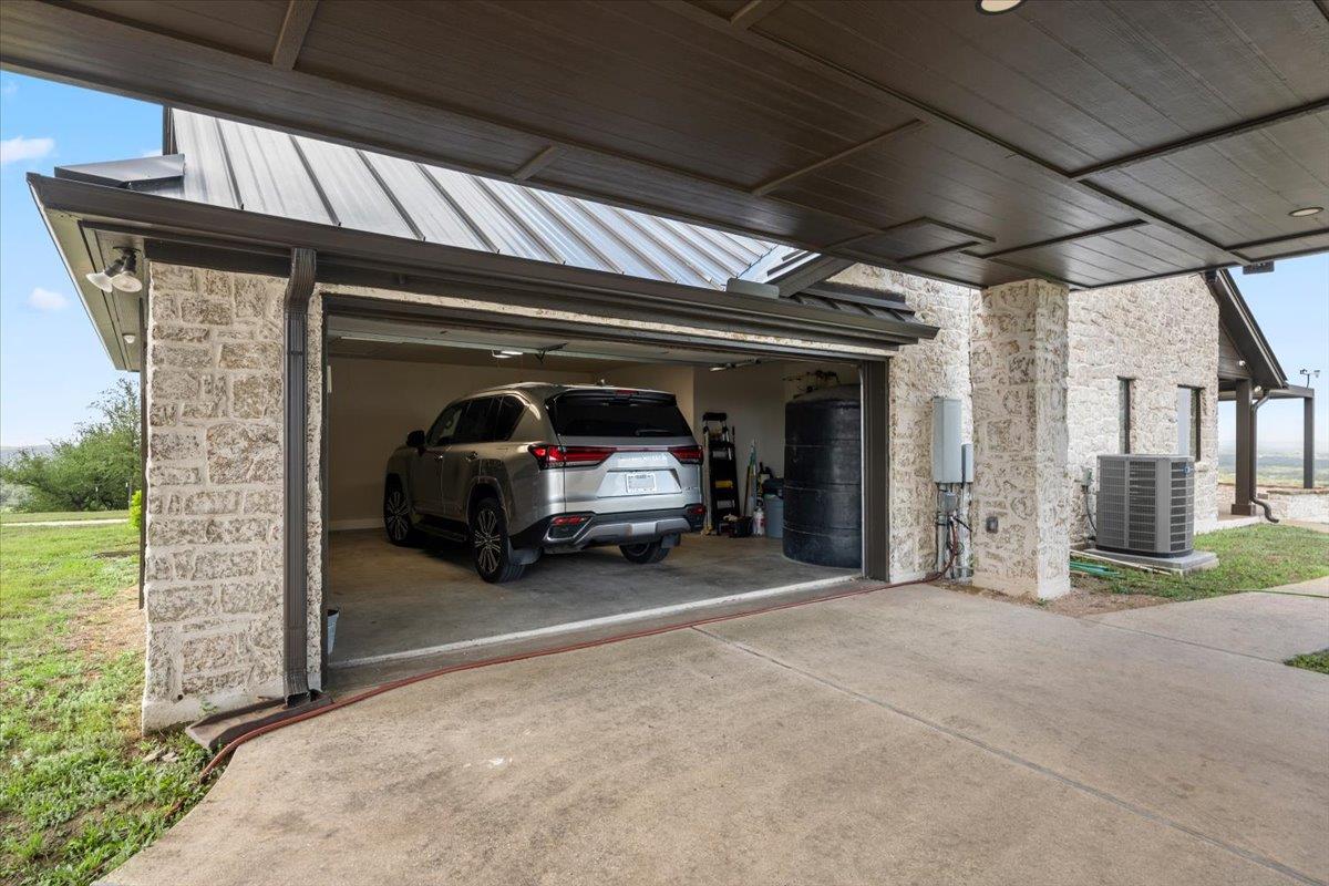6594 W Highway 290 Dripping Springs TX 78620