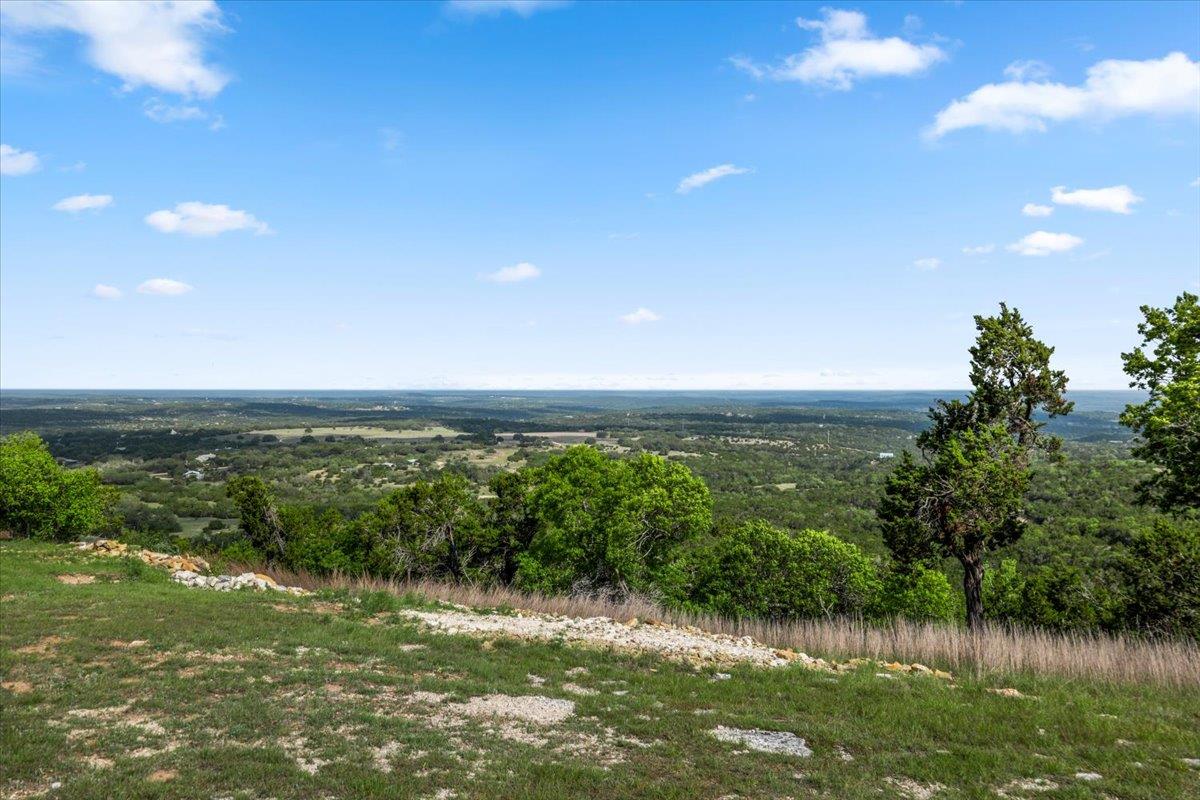 6594 W Highway 290 Dripping Springs TX 78620