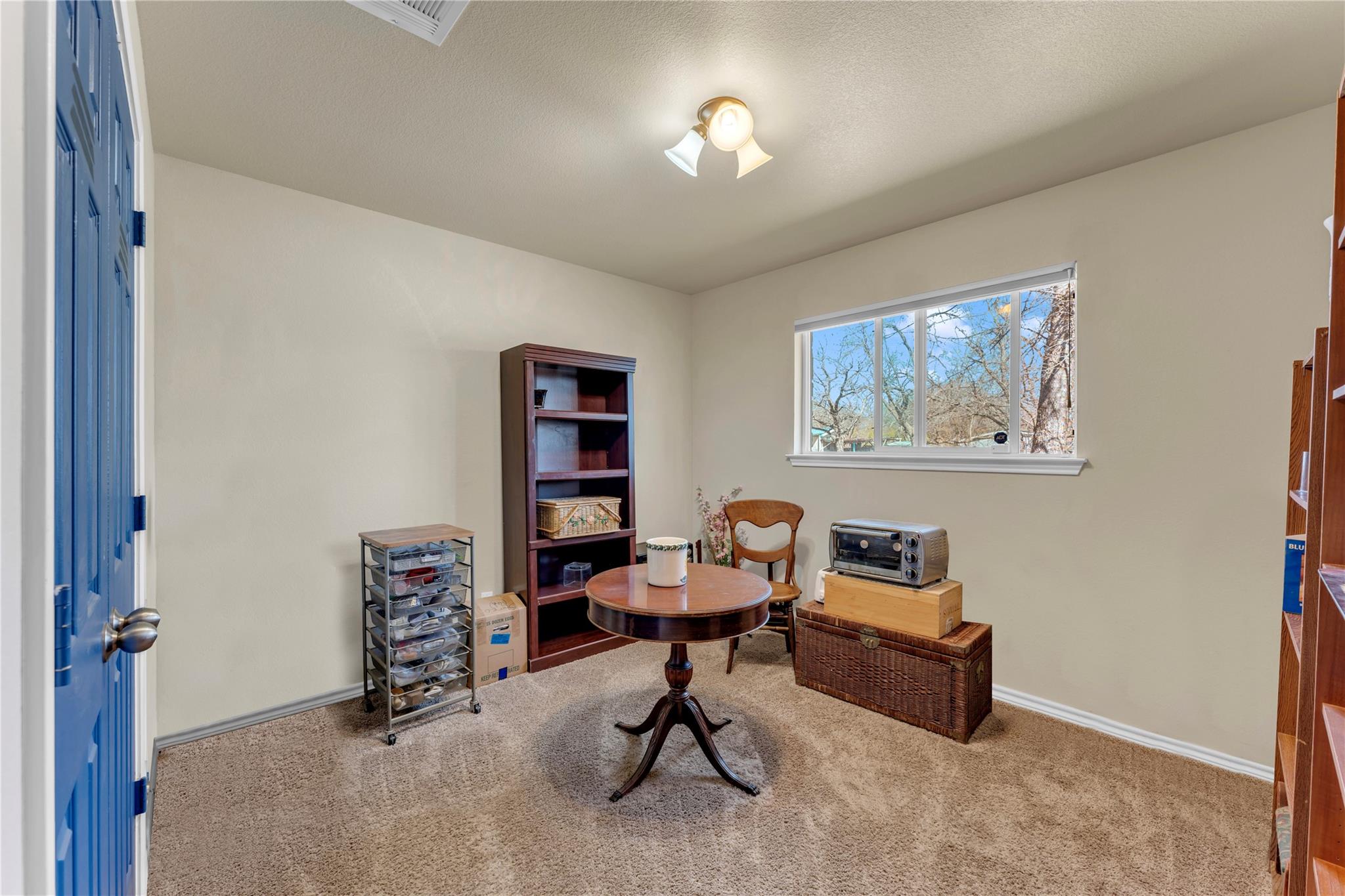 1209 E Avenue F Lampasas TX 76550