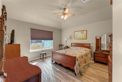 1209 E Avenue F Lampasas TX 76550