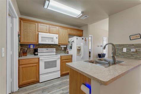 1209 E Avenue F Lampasas TX 76550