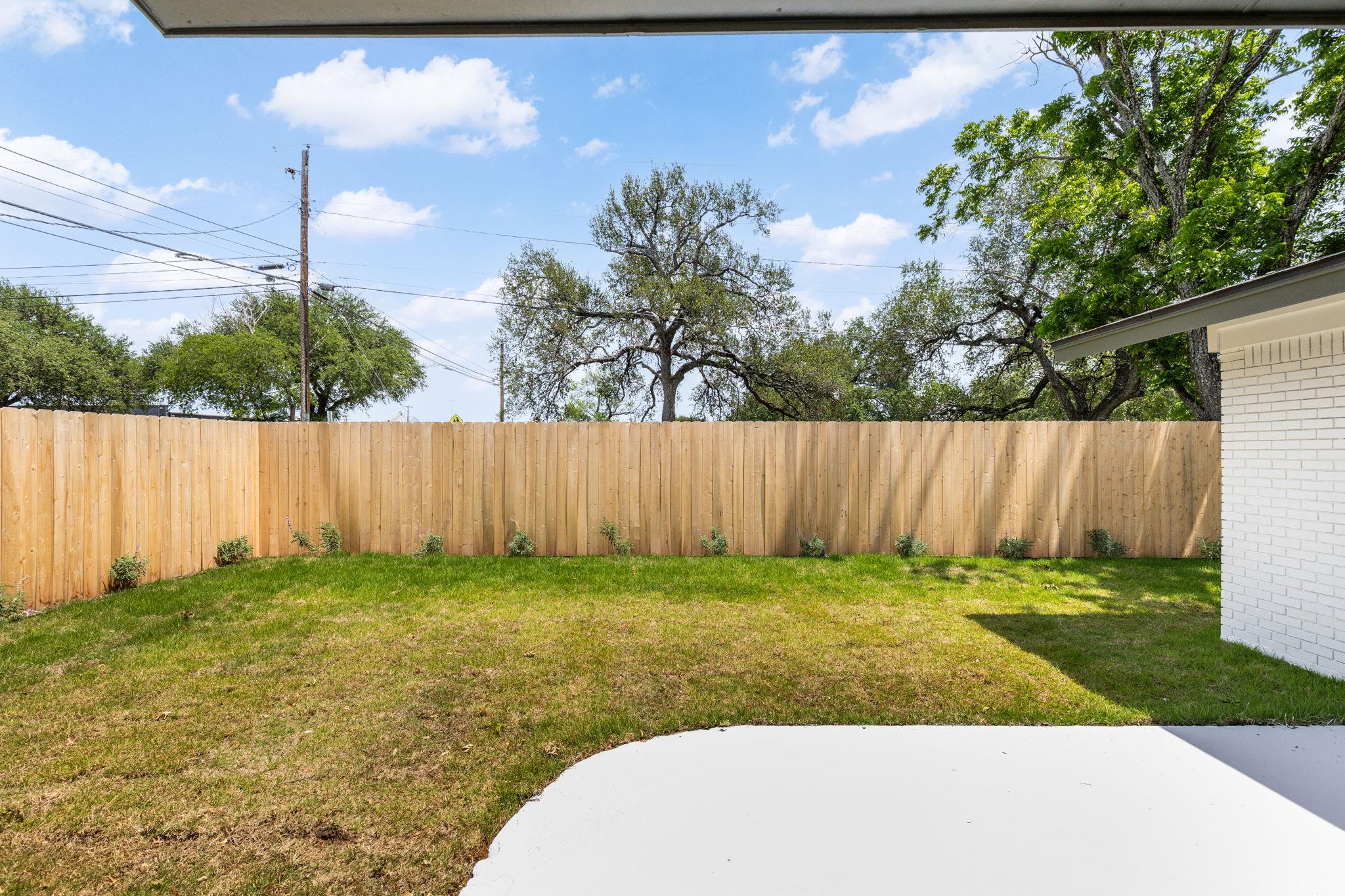 4501 Pack Saddle Pass Austin TX 78745