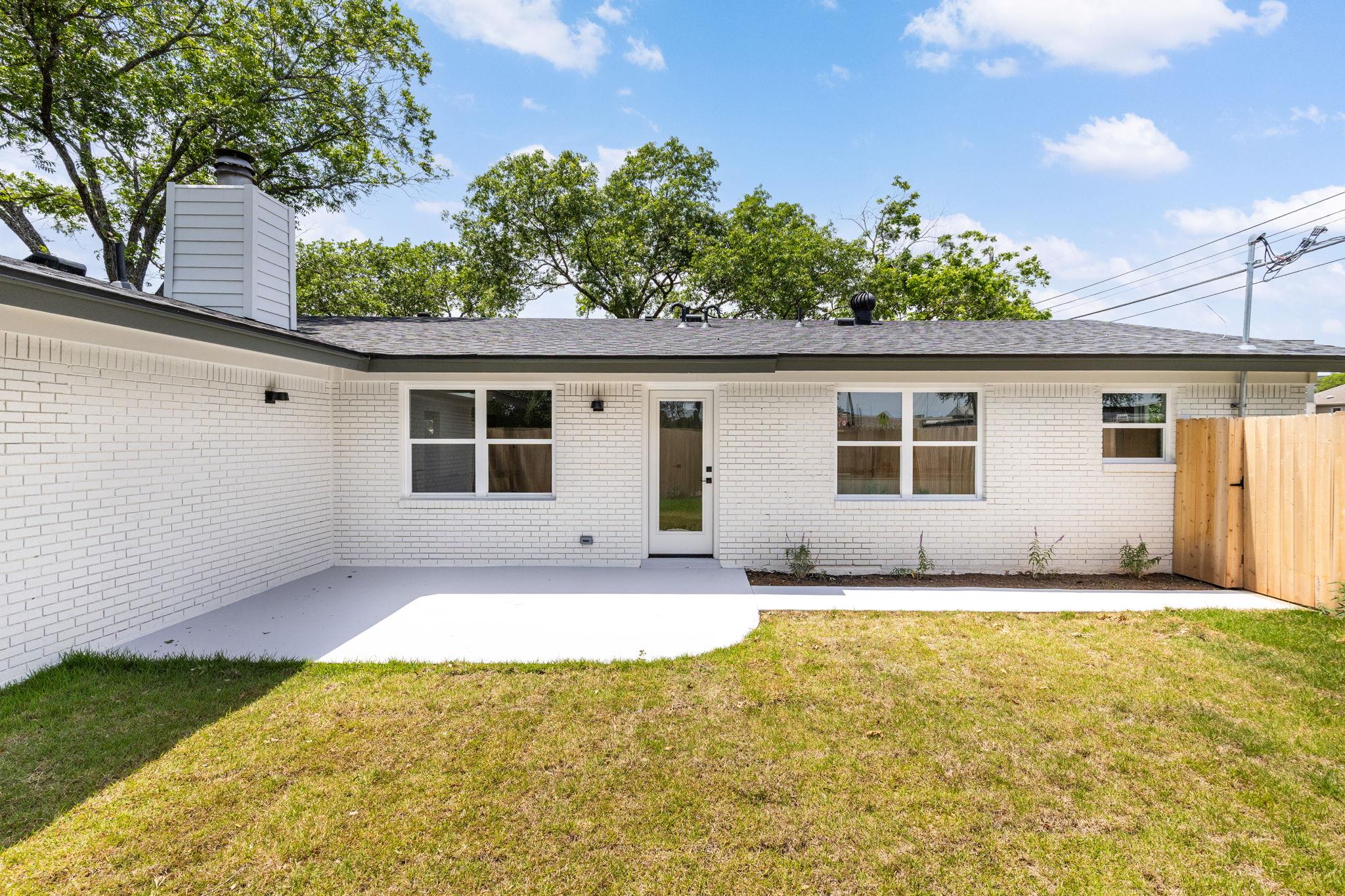 4501 Pack Saddle Pass Austin TX 78745