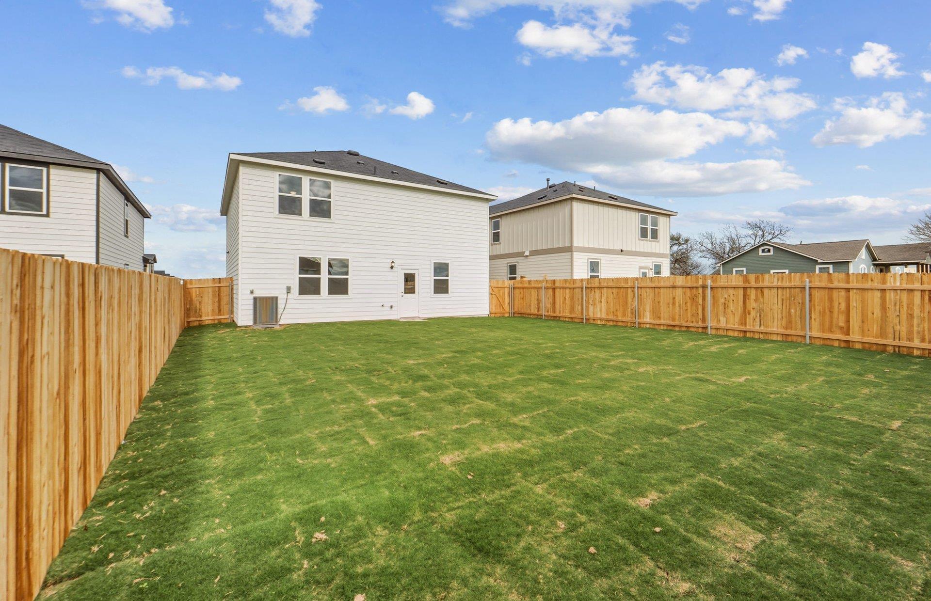 337 Sullivan Way Elgin TX 78621