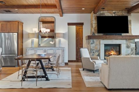 2217 Seabiscuit Cove Spicewood TX 78669