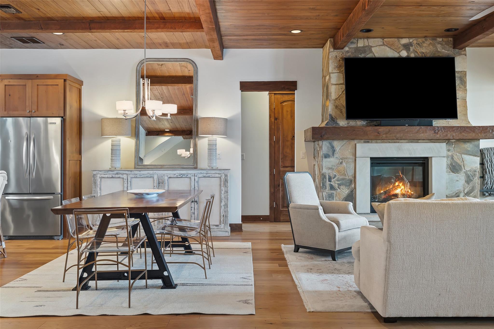 2217 Seabiscuit Cove Spicewood TX 78669