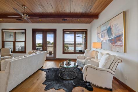 2217 Seabiscuit Cove Spicewood TX 78669