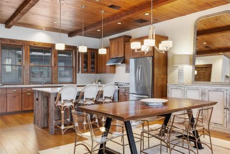 2217 Seabiscuit Cove Spicewood TX 78669