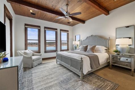 2217 Seabiscuit Cove Spicewood TX 78669