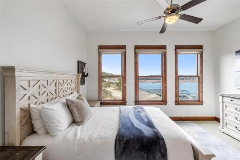 2217 Seabiscuit Cove Spicewood TX 78669
