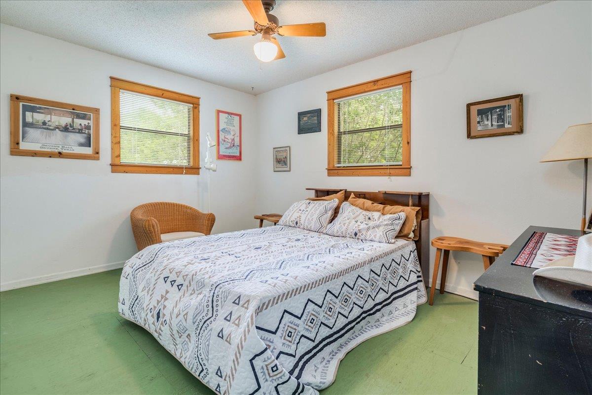 921 Peggys Cove Kyle TX 78640