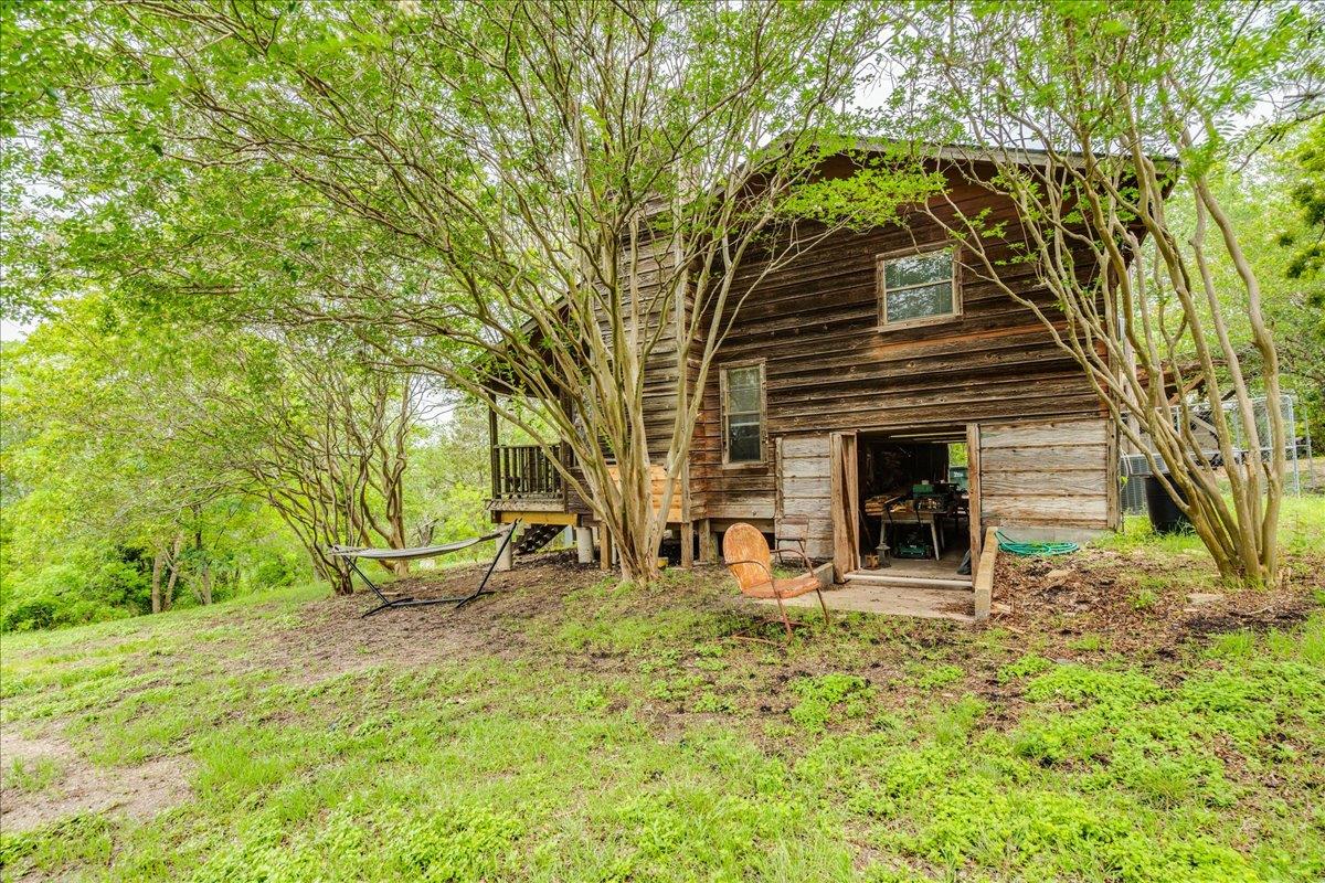 921 Peggys Cove Kyle TX 78640