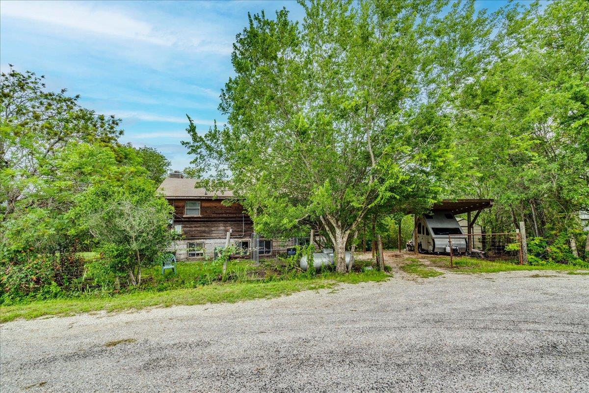 921 Peggys Cove Kyle TX 78640