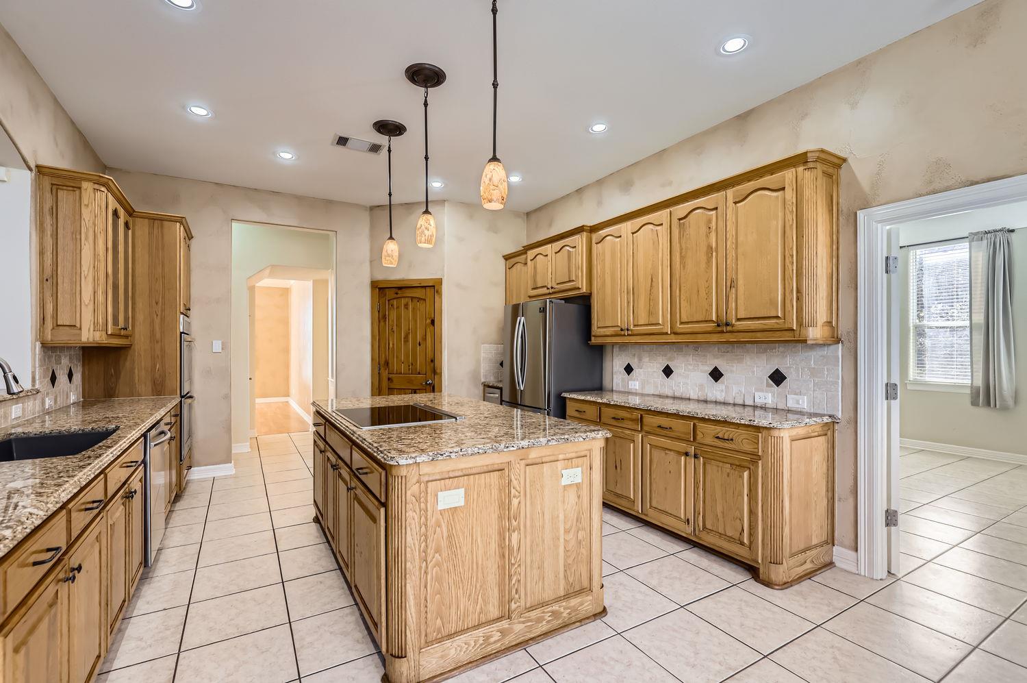 210 Amandas Way Leander TX 78641