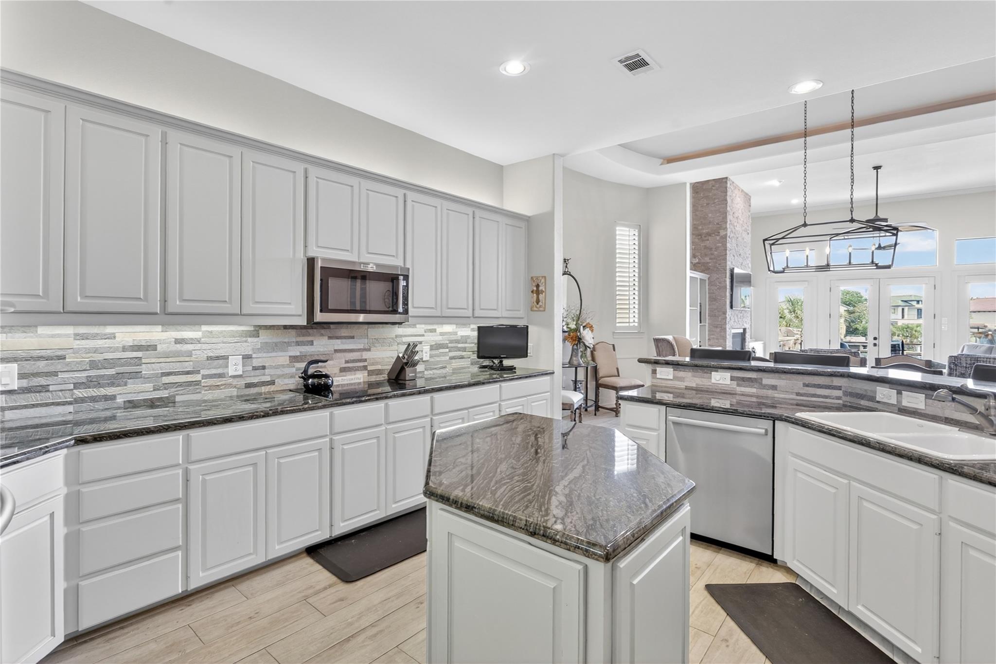 223 Dominion Drive Horseshoe Bay TX 78657