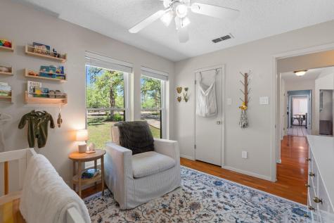 242 W Oak Loop Cedar Creek TX 78612