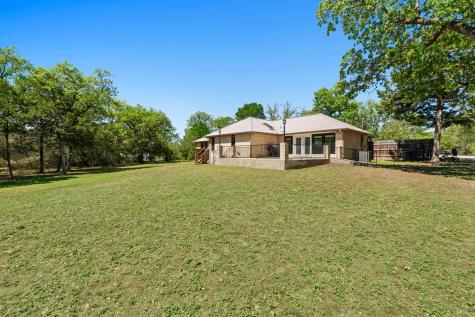 242 W Oak Loop Cedar Creek TX 78612
