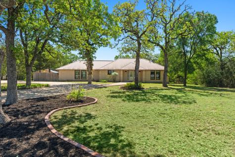 242 W Oak Loop Cedar Creek TX 78612