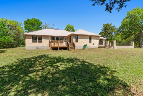 242 W Oak Loop Cedar Creek TX 78612
