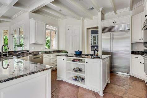 102 Wood Trail West Lake Hills TX 78746