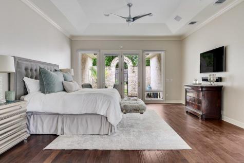 102 Wood Trail West Lake Hills TX 78746