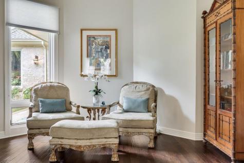 102 Wood Trail West Lake Hills TX 78746