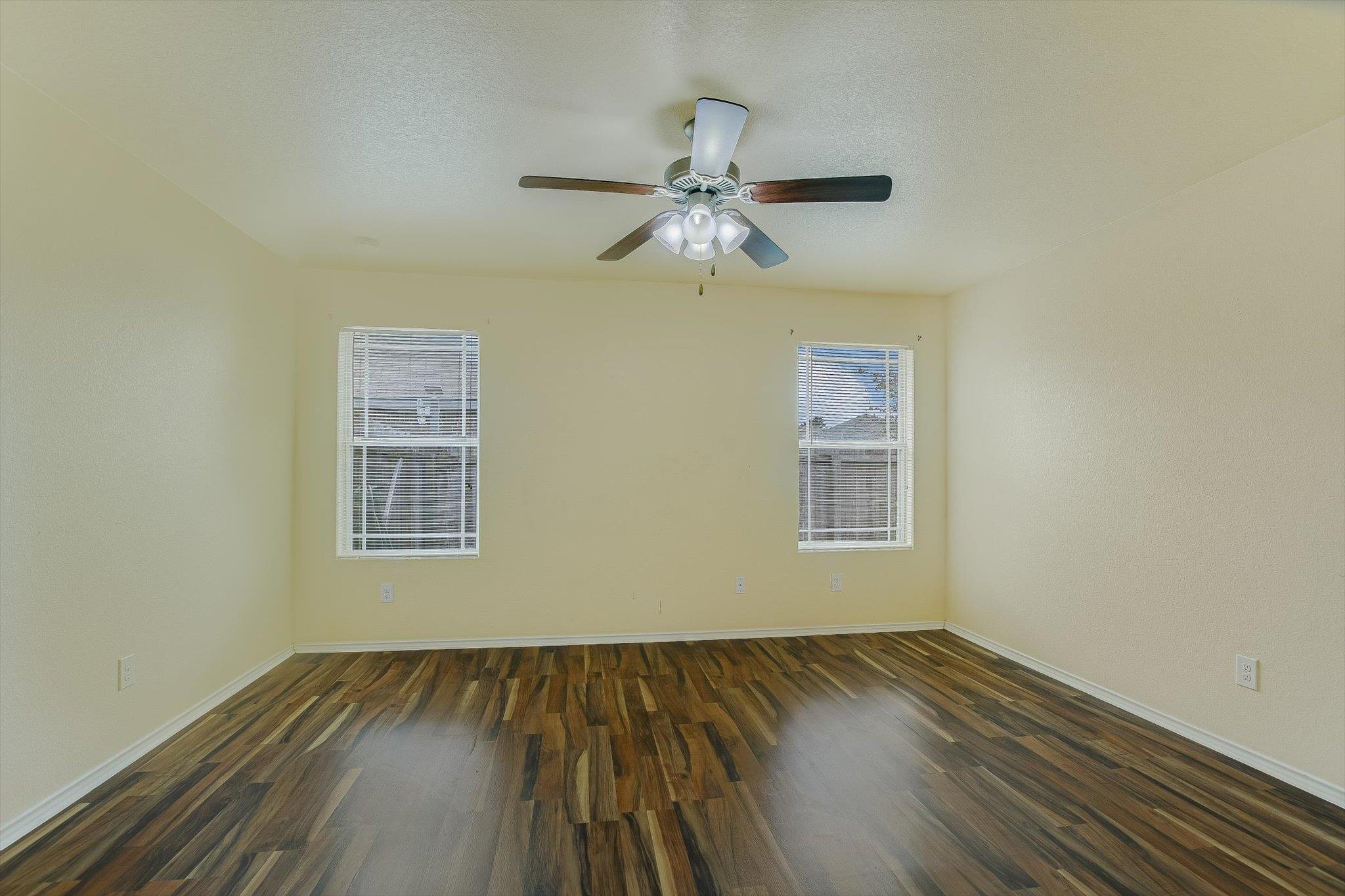 2415 Washington Drive Belton TX 76513