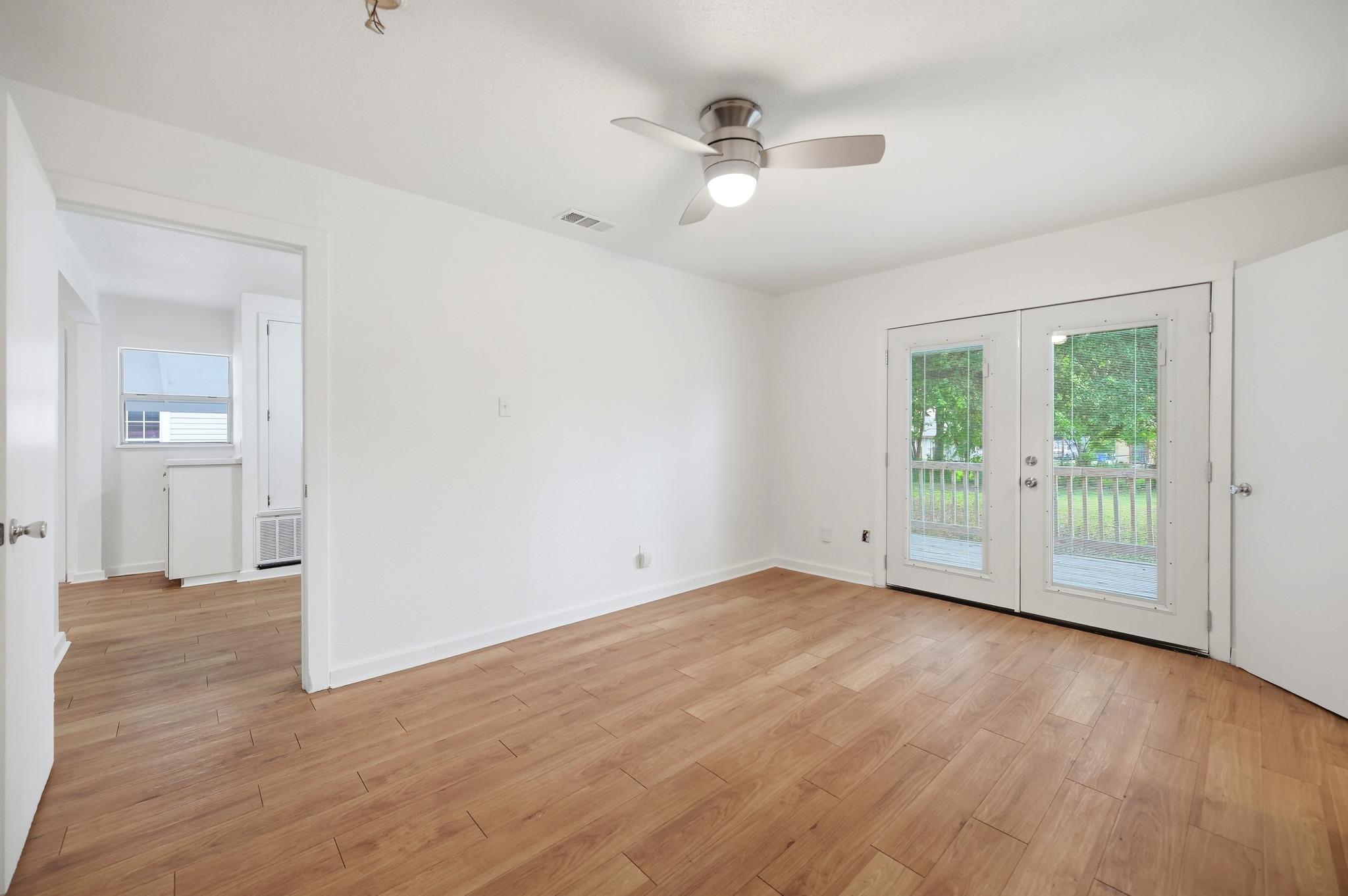127 Suddith Drive San Antonio TX 78233