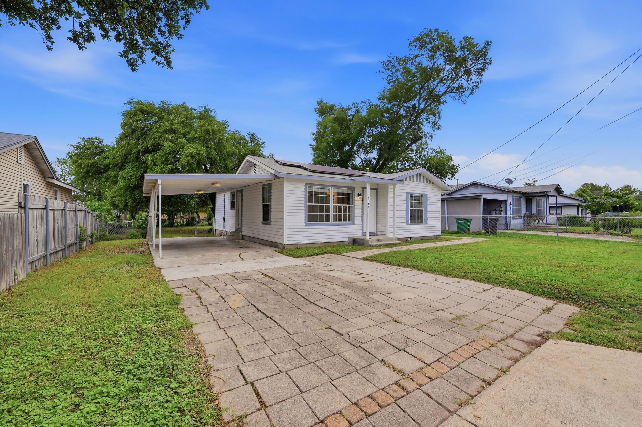 127 Suddith Drive San Antonio TX 78233