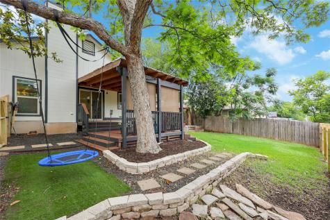 1800 Rainy Meadows Drive Austin TX 78758